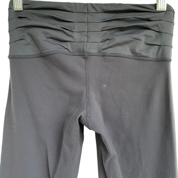 Lululemon Embrace Crop Capri Legging Women's Size 4 Gray Ruched Pin Tuck - Picture 4 of 10